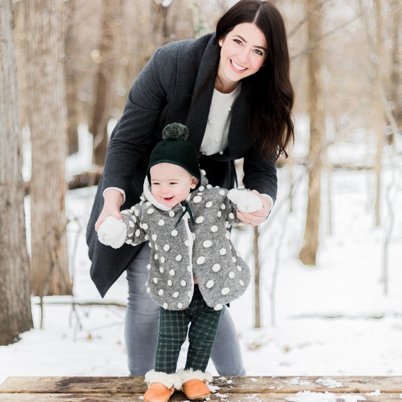 Meet your Posher, Elizabeth - Picture 1 of 4